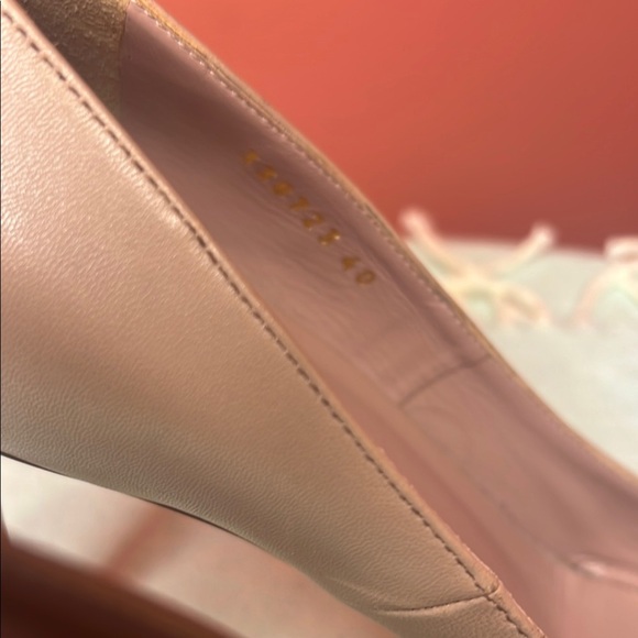 Gucci Women's Pink Leather Pumps Size 40 Stiletto Heel Alessandro Michelle era - Picture 6 of 12